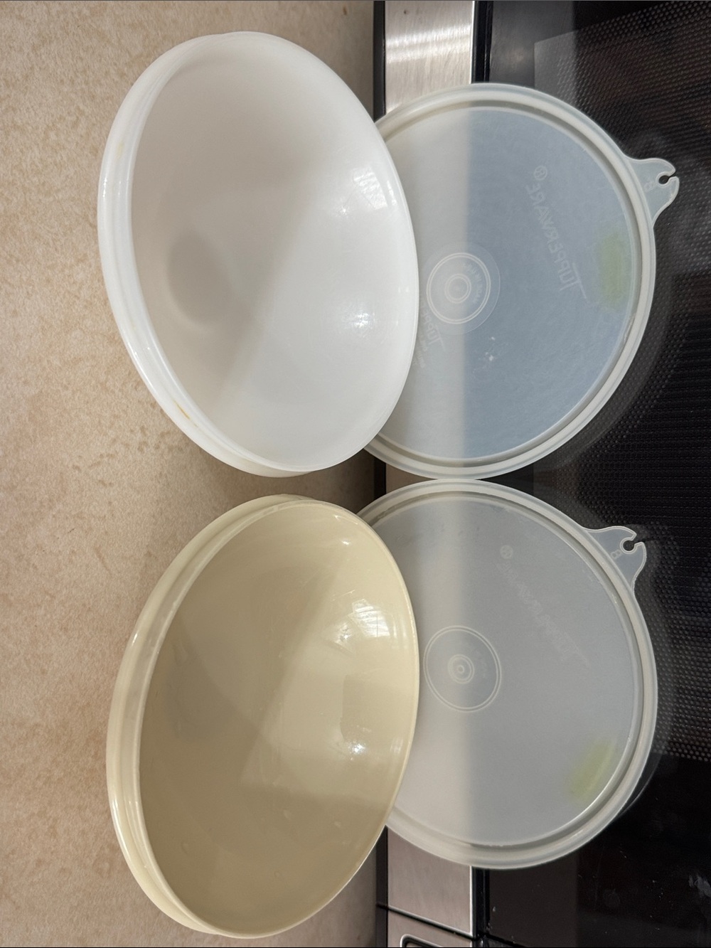 Vintage Tupperware Wonderlier Bowls - Picture 5 of 7
